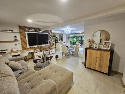 Apartamento en venta en Los Bernal, Medellín · foto 6 de 15