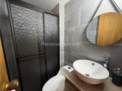 Apartamento en venta en Envigado, Envigado · foto 10 de 16