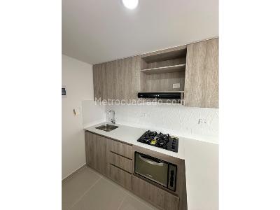 Apartamento en venta en Coltejer, Itagüí · foto 2 de 15