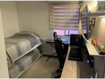 Apartamento de 3 alcobas en venta en Laureles, Medellín, 118 m² · foto 12 de 16