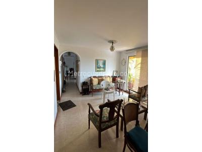 Apartamento de 3 alcobas en venta en Laureles, Medellín, 125 m² · foto 4 de 13