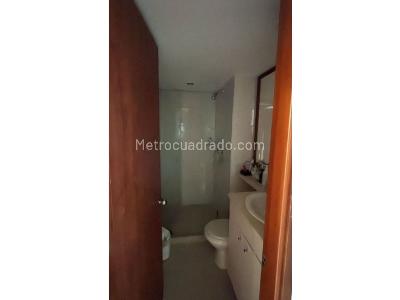 Apartamento de 3 alcobas en venta en Laureles, Medellín, 125 m² · foto 10 de 13