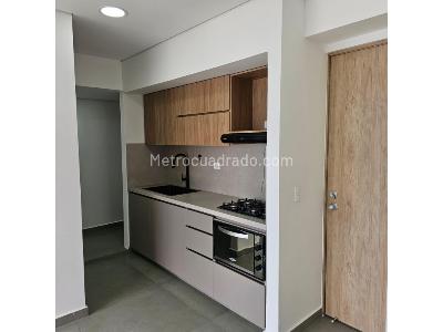 Apartamento de 2 alcobas en venta en Amazonia, Bello, 64 m² · foto 2 de 20