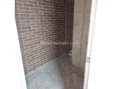Apartamento de 2 alcobas en venta en Amazonia, Bello, 64 m² · foto 6 de 20