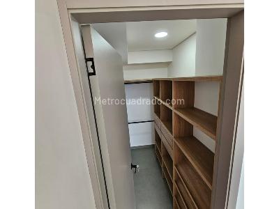 Apartamento de 2 alcobas en venta en Amazonia, Bello, 64 m² · foto 9 de 20