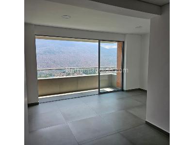 Apartamento de 2 alcobas en venta en Amazonia, Bello, 64 m² · foto 18 de 20