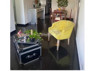 Apartamento de 3 alcobas en venta en El Esmeraldal, Envigado, 61 m² · foto 3 de 11