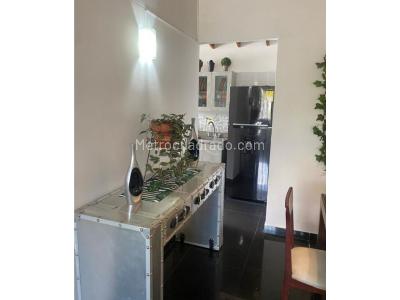 Apartamento de 3 alcobas en venta en El Esmeraldal, Envigado, 61 m² · foto 6 de 11