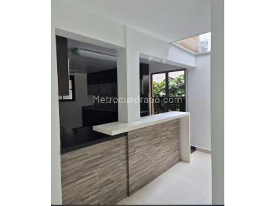 Casa de 3 alcobas en venta en Transversal Intermedia, Envigado, 320 m² · foto 2 de 20