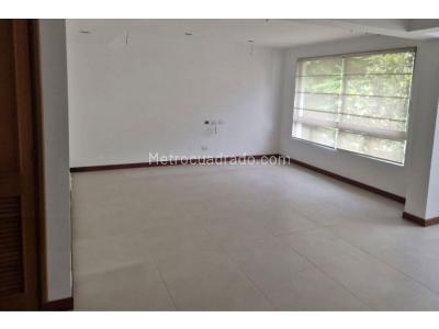 Casa de 3 alcobas en venta en Transversal Intermedia, Envigado, 320 m² · foto 12 de 20