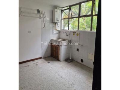Casa de 3 alcobas en venta en Transversal Intermedia, Envigado, 320 m² · foto 16 de 20