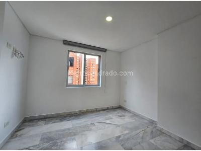 Apartamento de 3 alcobas en venta en Conquistadores, Medellín, 107 m² · foto 7 de 18