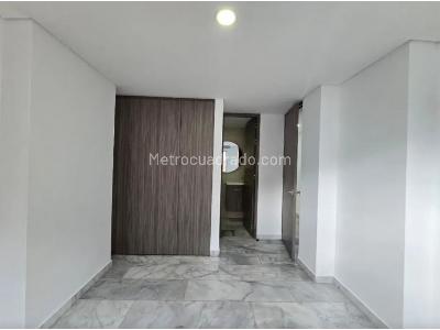 Apartamento de 3 alcobas en venta en Conquistadores, Medellín, 107 m² · foto 11 de 18