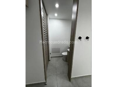Apartamento de 1 alcoba en venta en Envigado, Envigado, 65 m² · foto 5 de 19
