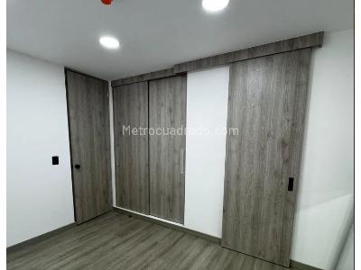 Apartamento de 1 alcoba en venta en Envigado, Envigado, 65 m² · foto 11 de 19