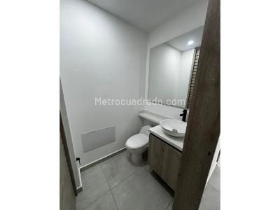 Apartamento de 1 alcoba en venta en Envigado, Envigado, 65 m² · foto 16 de 19