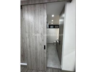 Apartamento de 1 alcoba en venta en Envigado, Envigado, 65 m² · foto 18 de 19