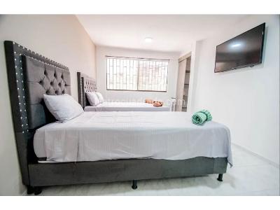Casa de 5 alcobas en venta en Conquistadores, Medellín, 172 m² · foto 9 de 15