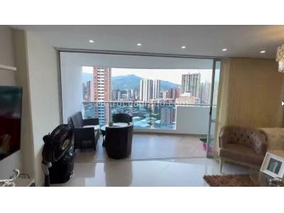Apartamento de 3 alcobas en venta en Cañaveralejo, Sabaneta, 102 m² · foto 2 de 18