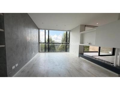 Apartamento en venta en El Poblado, Medellín · foto 3 de 9