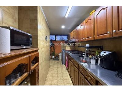 Apartamento de 2 alcobas en venta en Estadio, Medellín, 113 m² · foto 12 de 15