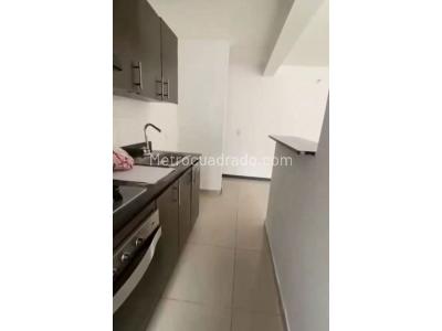 Apartamento de 3 alcobas en venta en Niquia, Bello, 66 m² · foto 4 de 6