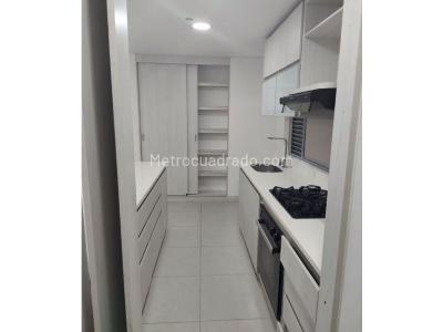 Apartamento en venta en Envigado, Envigado · foto 9 de 17