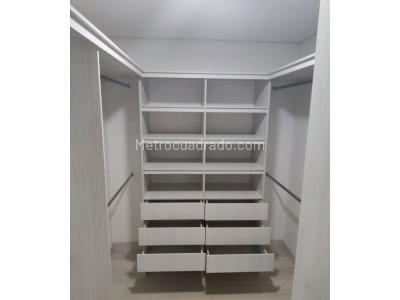 Apartamento en venta en Envigado, Envigado · foto 13 de 17