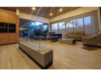 Casa de 4 alcobas en venta en Colombia / Antioquia / Rionegro, Rionegro, 540 m² · foto 1 de 20