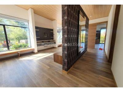 Casa de 4 alcobas en venta en Colombia / Antioquia / Rionegro, Rionegro, 540 m² · foto 10 de 20