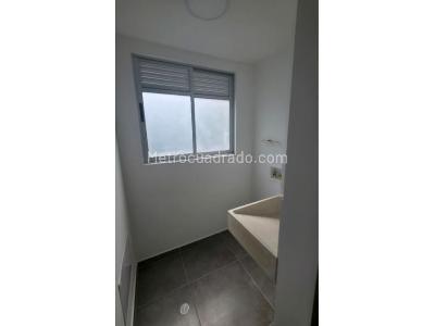 Apartamento de 3 alcobas en venta en Las Lomitas, Sabaneta, 84 m² · foto 13 de 20