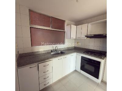 Apartamento de 3 alcobas en venta en El Poblado, Medellín, 96 m² · foto 2 de 15