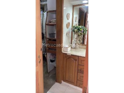 Apartamento de 4 alcobas en venta en El Poblado, Medellín, 177 m² · foto 6 de 20