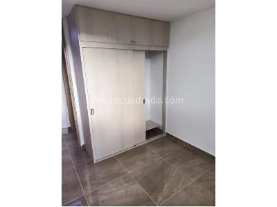 Apartamento de 3 alcobas en venta en Amazonia, Bello, 63 m² · foto 8 de 14