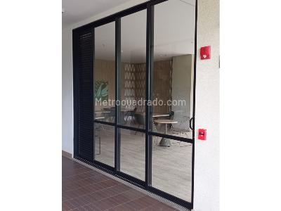 Apartamento en venta en Suramerica, Itagüí · foto 3 de 20