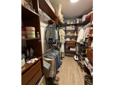 Casa de 3 alcobas en venta en Benedictinos, Envigado, 217 m² · foto 19 de 20
