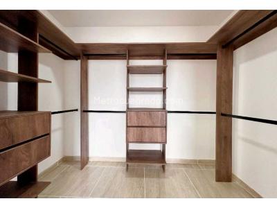 Apartamento de 4 alcobas en venta en Belen Rosales, Medellín, 200 m² · foto 18 de 19