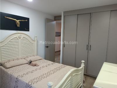 Apartamento de 3 alcobas en venta en Laureles, Medellín, 112 m² · foto 10 de 11