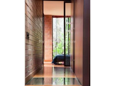 Casa de 3 alcobas en venta en Las Brujas, Envigado, 201 m² · foto 14 de 20