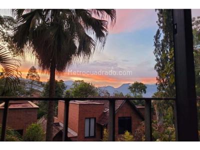 Casa de 3 alcobas en venta en Las Brujas, Envigado, 201 m² · foto 17 de 20