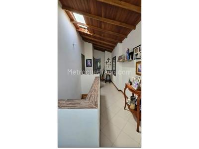 Apartamento en venta en Simon Bolivar, Medellín · foto 6 de 9