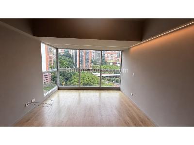 Apartamento de 3 alcobas en venta en El Carmelo, Sabaneta, 84 m² · foto 2 de 20