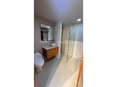 Apartamento de 3 alcobas en venta en El Carmelo, Sabaneta, 84 m² · foto 15 de 20