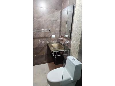 Apartamento de 3 alcobas en venta en Rodeo Alto, Medellín, 63 m² · foto 3 de 13