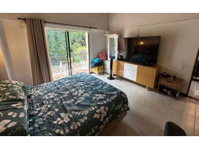Casa de 5 alcobas en venta en Colombia / Antioquia / Envigado, Envigado, 236 m² · foto 16 de 20