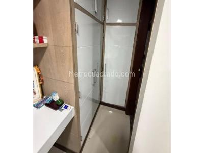 Casa de 5 alcobas en venta en Colombia / Antioquia / Envigado, Envigado, 236 m² · foto 17 de 20