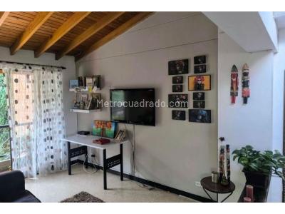 Casa de 3 alcobas en venta en Intermedia, Envigado, 260 m² · foto 8 de 10