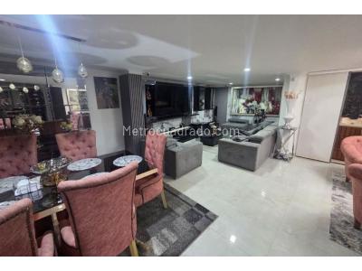 Casa de 3 alcobas en venta en Intermedia, Envigado, 270 m² · foto 6 de 20