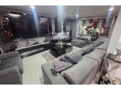 Casa de 3 alcobas en venta en Intermedia, Envigado, 270 m² · foto 8 de 20