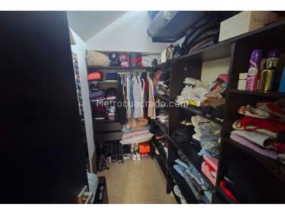 Casa de 3 alcobas en venta en Intermedia, Envigado, 270 m² · foto 14 de 20